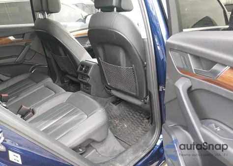 2021 Audi Q5 Premium 45 Tfsi Quattro S Tronic z USA, uszkodzony, nr VIN WA1AAAFY2M2100657